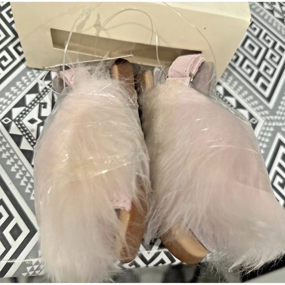 UGG Baby Size 4/5 Holly Fuzzy Sling Back Lamb Fur Sandals Seashell Pink